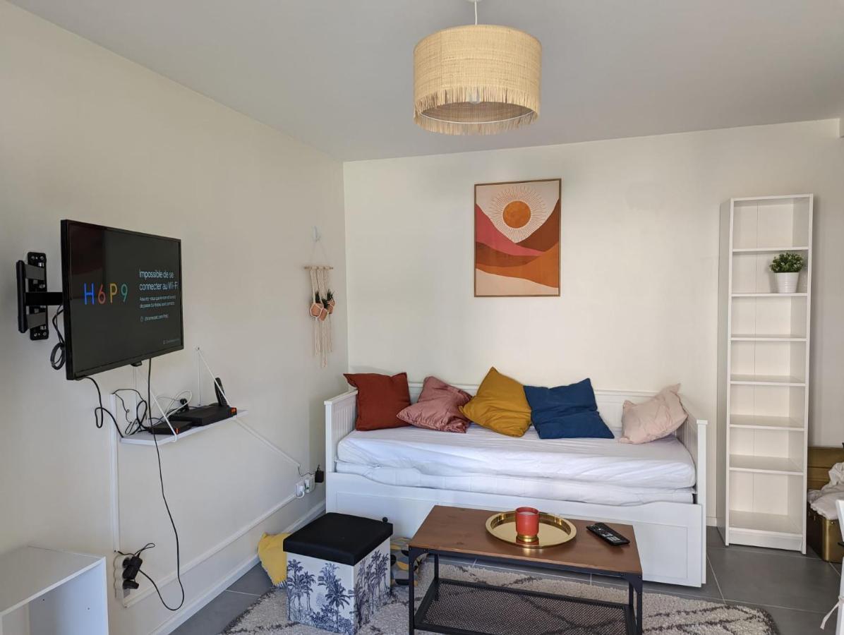 Studio Rambouillet, Parc & Foret Apartment Exterior photo