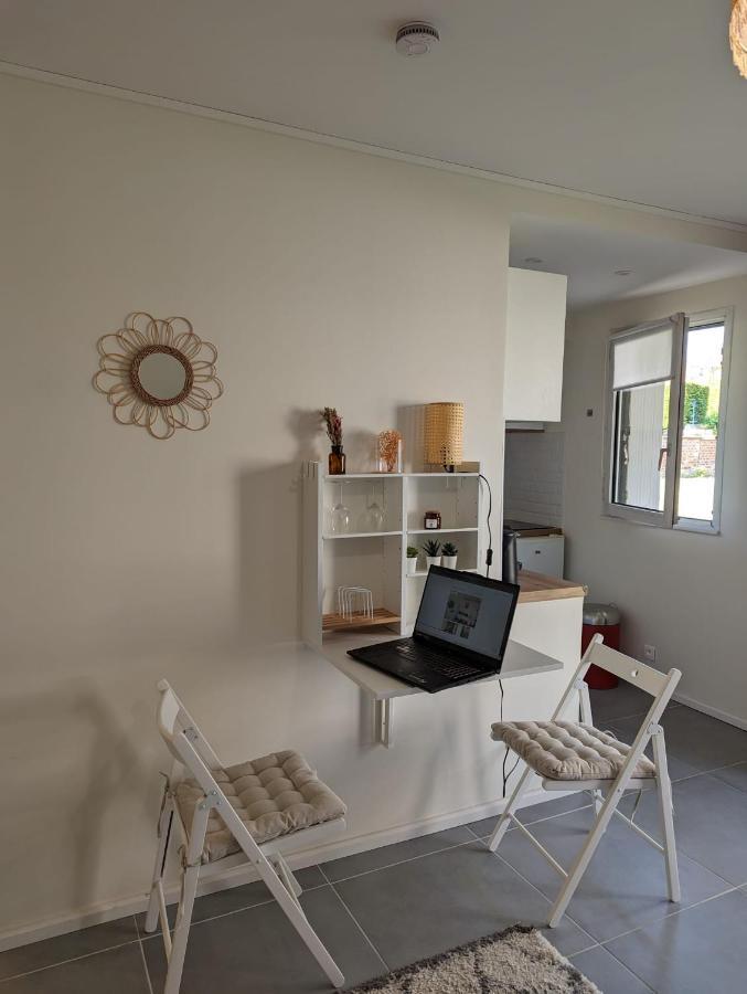 Studio Rambouillet, Parc & Foret Apartment Exterior photo
